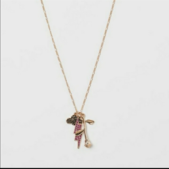 The Vampire’s Wife H&M Charm Necklace!!